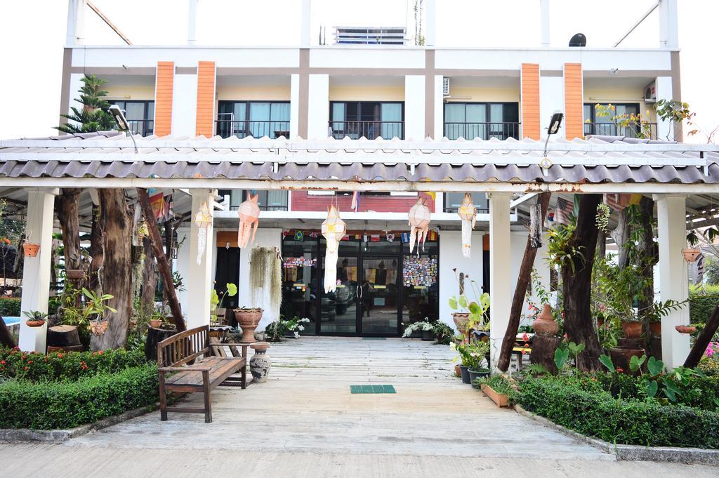 Mech Mansion Hotel Chiang Rai Buitenkant foto