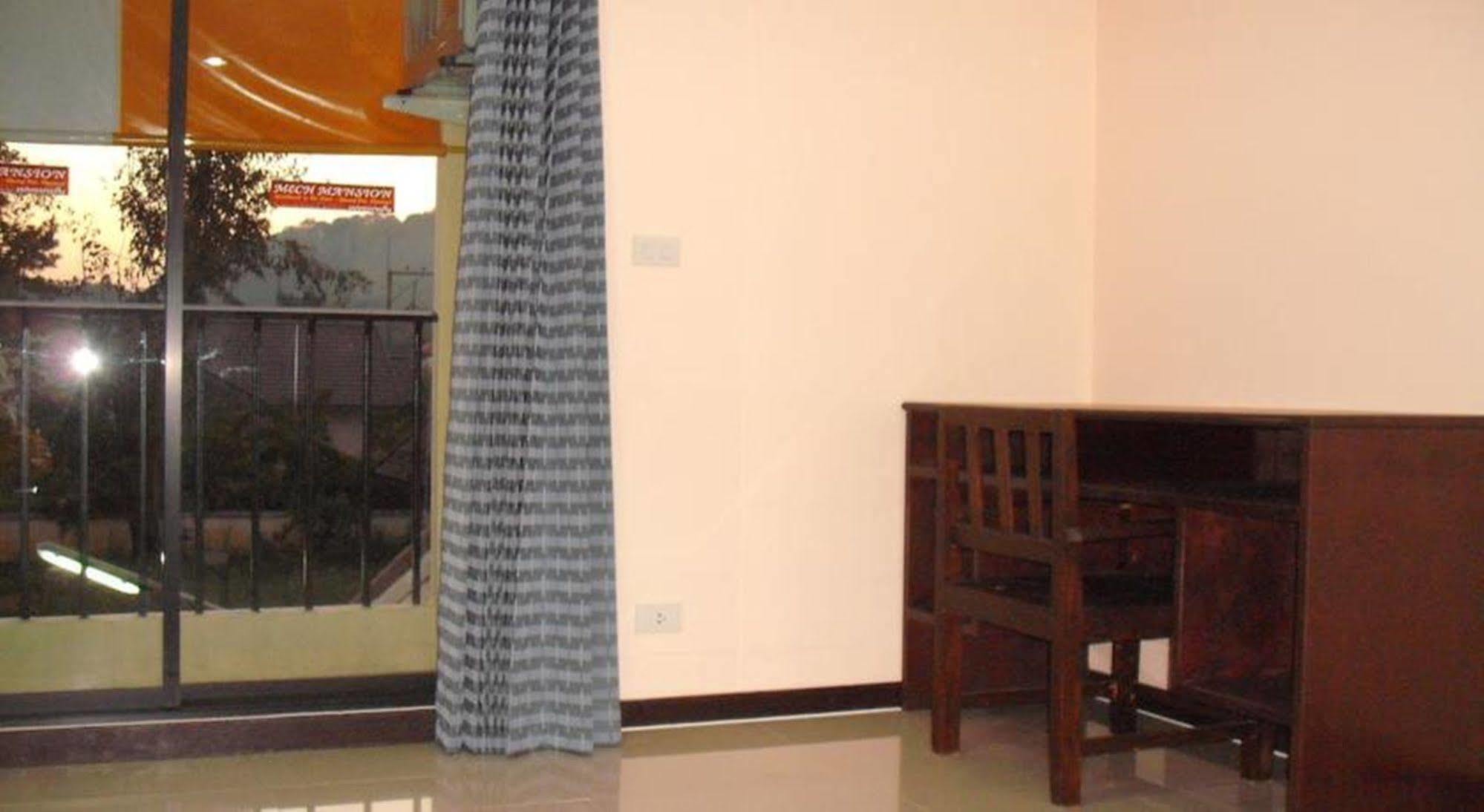 Mech Mansion Hotel Chiang Rai Buitenkant foto