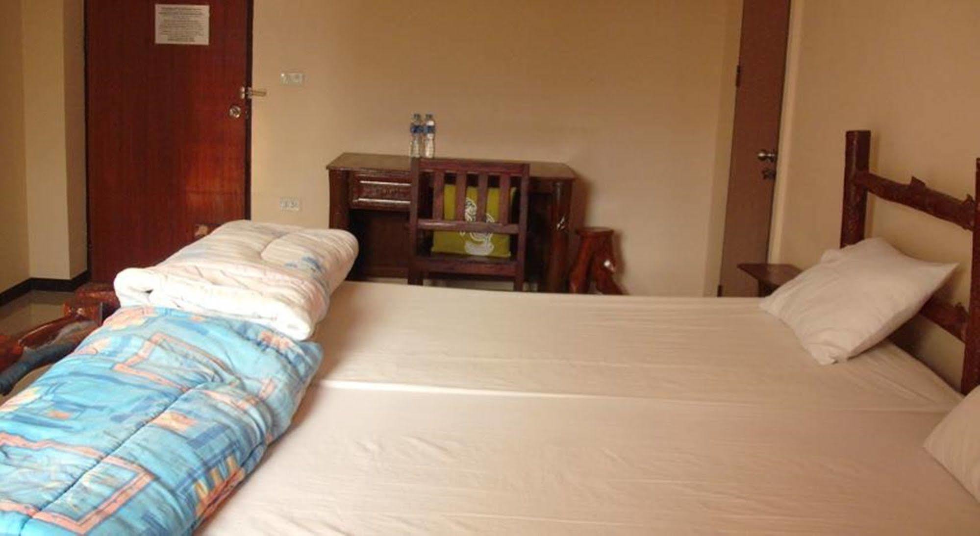 Mech Mansion Hotel Chiang Rai Buitenkant foto